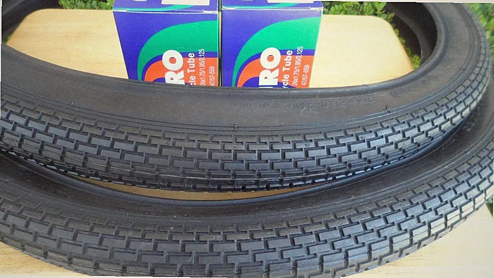 26” x 2.125 Beach Cruiser Bicycle Tires & 2 tubes Brick Pattern Black